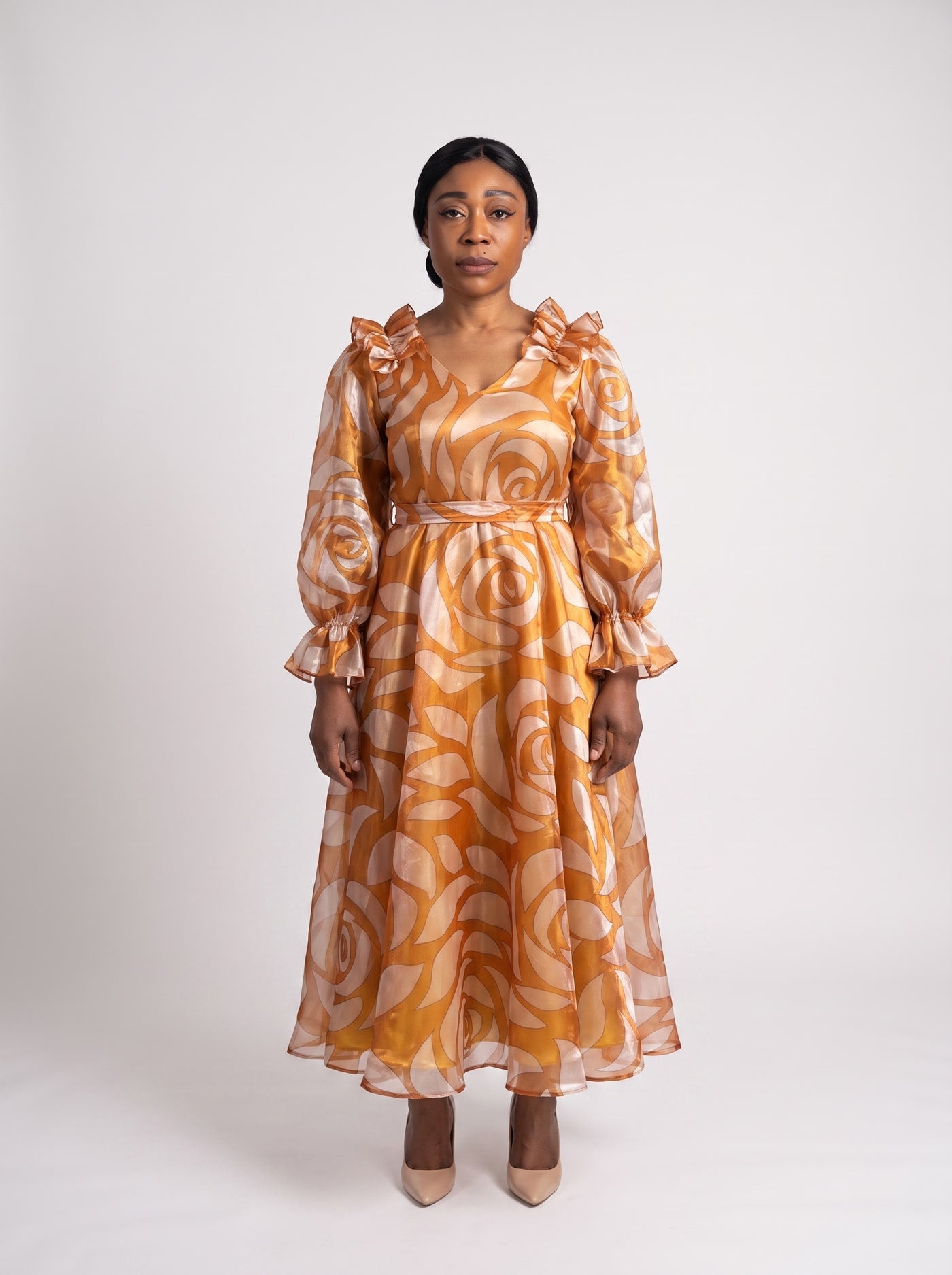 JF-12 robe longue en organza imprimé ambre, vue de face
