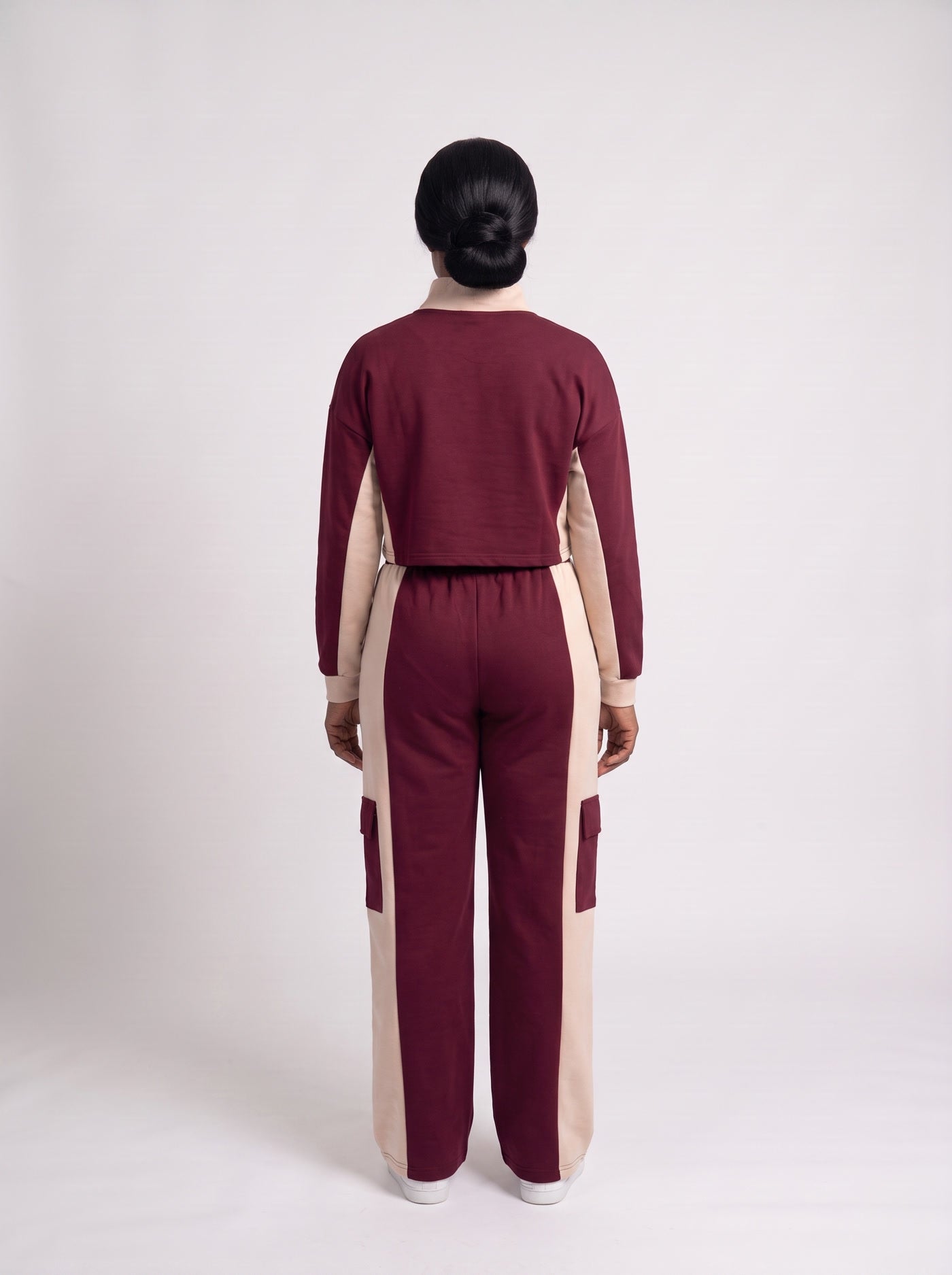 JF-13 ensemble jogging color-block bordeaux et sable, vue de dos