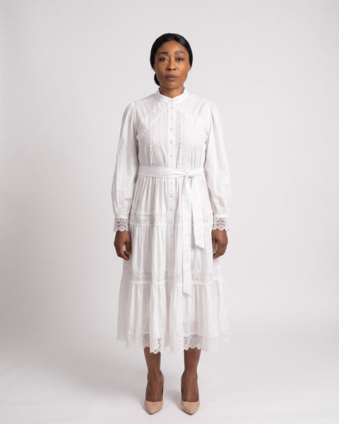 JF-21 robe chemise bohème ivoire à volants, vue de face